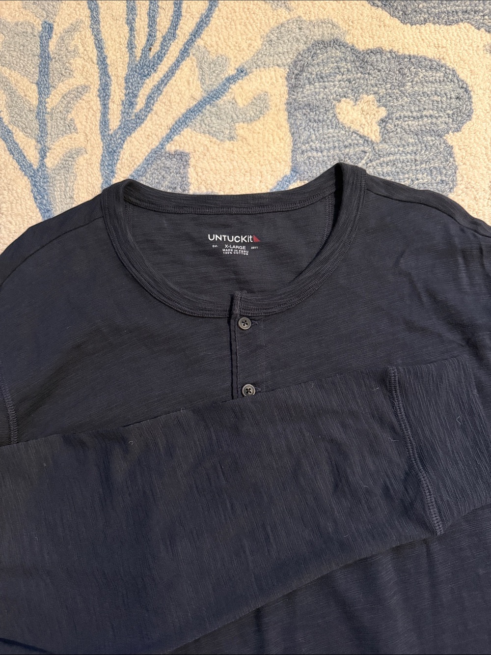 UNTUCKit Men's Navy Long-Sleeve Henley